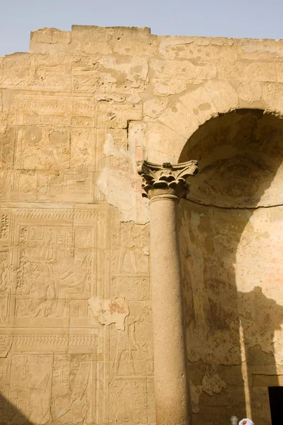 Ancient ruins of Luxor — Stock Photo, Image