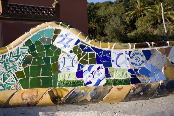 Colorido edificio de mosaico —  Fotos de Stock