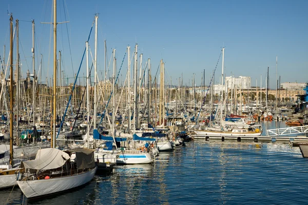 Ships and yachts in port — Stock Photo, Image