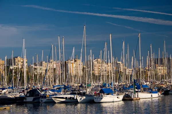 Luxury yachts in port — Stock Photo, Image