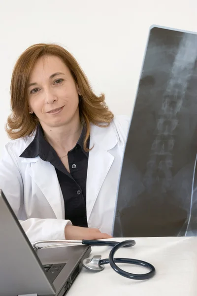 Woman doctor — Stock Photo, Image