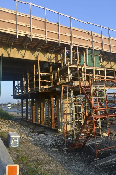 Восстановление моста 2 . — стоковое фото