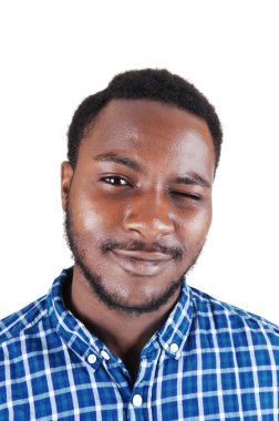 siyah adamın gözü ile yanıp sönen.