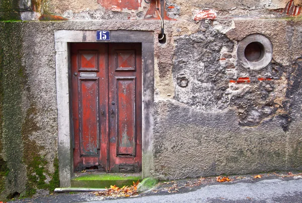 Vecchia porta in legno — Foto Stock