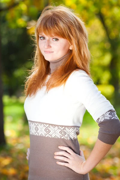 Portrait of a beautiful young redhead teenager woman — Stock Photo, Image