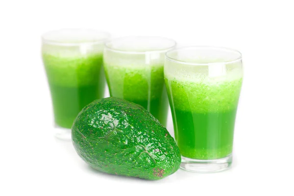 Tres vasos con jugo de apio y aguacate aislados en blanco — Foto de Stock