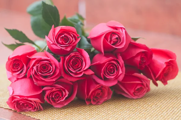 Schöner Strauß rosa Rosen Stockfoto
