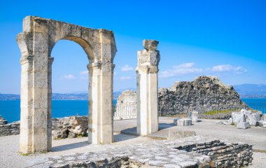 sirmione içinde Catullus mağaralar