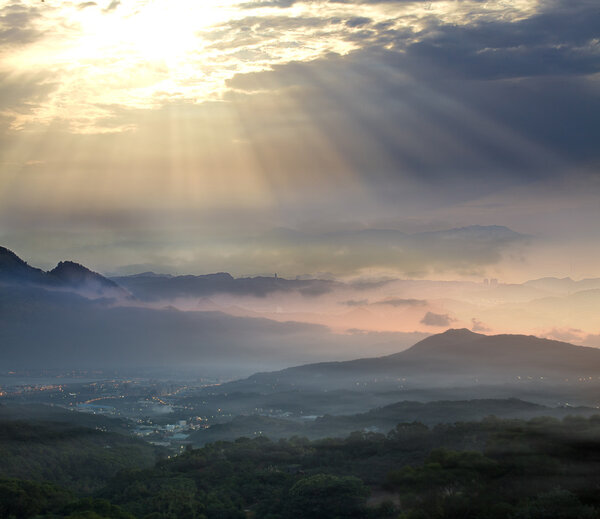 Guanyin Mountain Sunrise