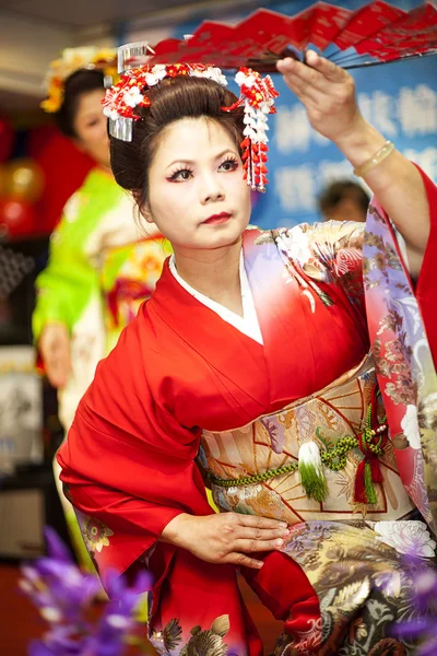 日本传统舞蹈表演 — 图库照片