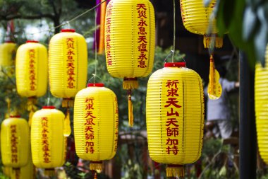 Çin sarı kağıt fenerler