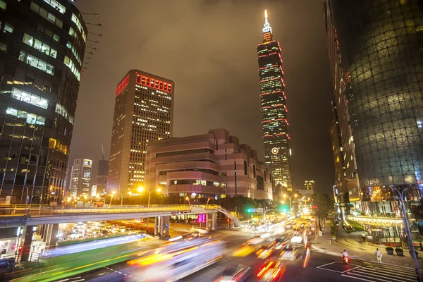 Trevlig natt syn på taipei city — Stockfoto