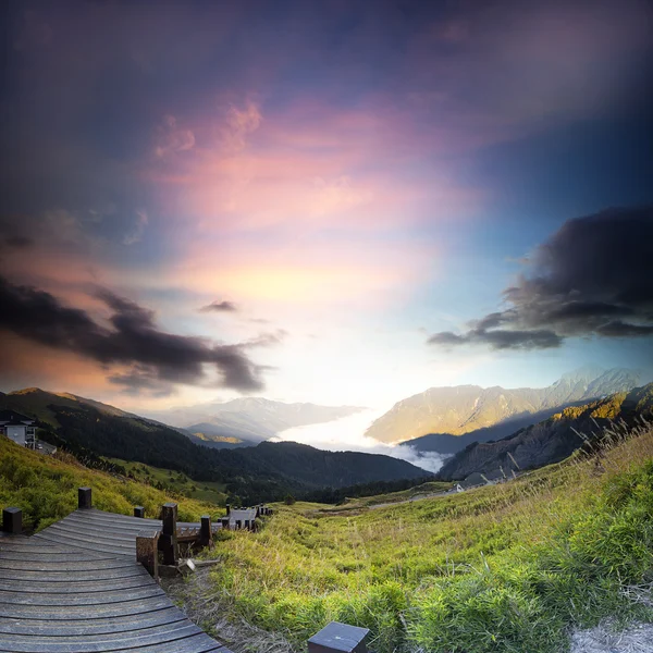 美しい高山の夕焼け — ストック写真