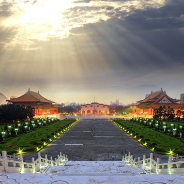 Ulusal Tayvan demokrasi Meydanı