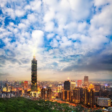 Tam Görünüm Taipei, Tayvan akşam