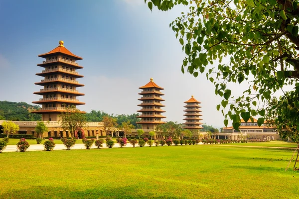 Bonita vista del monasterio de Fo Guang Shan — Foto de Stock