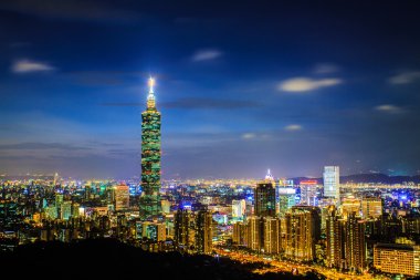 Taipei, Tayvan akşam manzarası.