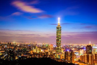 Taipei, Tayvan akşam manzarası.