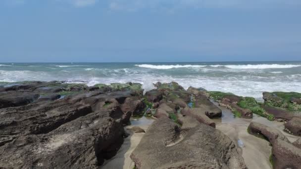 Laomei Green Stone Trough Trova Nel Distretto Shimen Sulla Costa — Video Stock