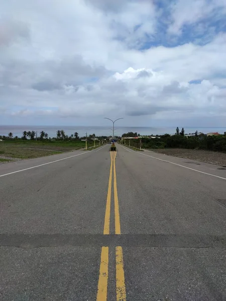 Stazione Più Bella Uscita Alla Stazione Taimali Una Lunga Strada — Foto Stock