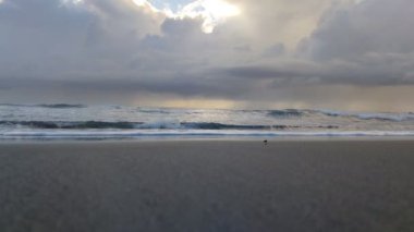Duli Sahili (gökyüzü ülkesi), Taitung, Tayvan 'ın güzel sahil şeridini sever.