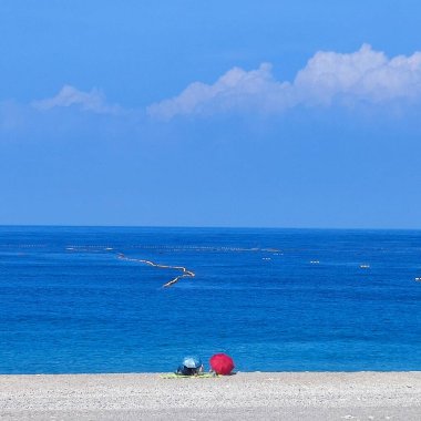 Hualien Qixingtan Sahili 'nin güzel manzarası, Hualien, Tayvan