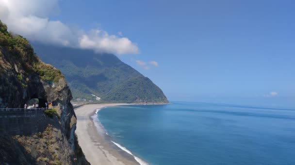 Suhua Highway Yilan Aug 2022 Chingshui Ocean Cliffs Highest Coastal — Stockvideo