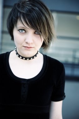 emo kız