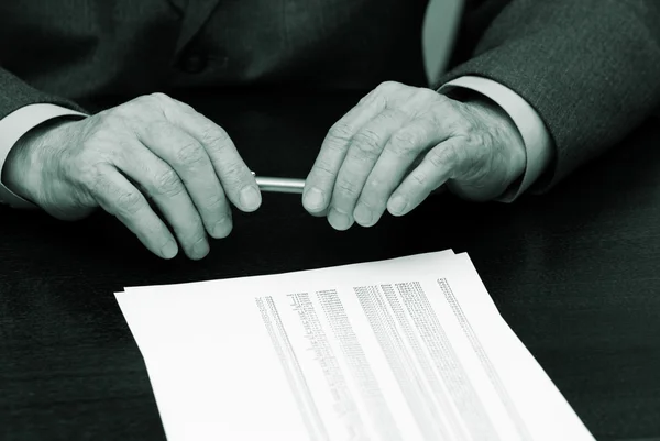 Hands of the businessman — Stock Photo, Image