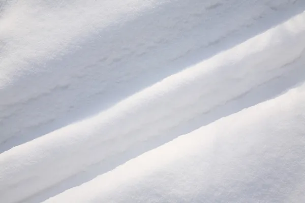 Skiabdrücke auf Schnee — Stockfoto