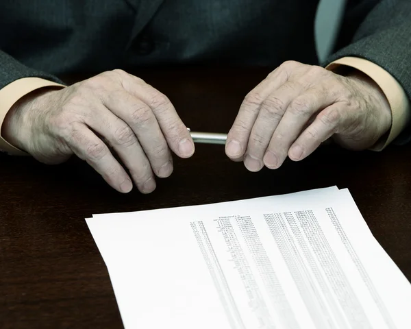 Hands of the businessman — Stock Photo, Image