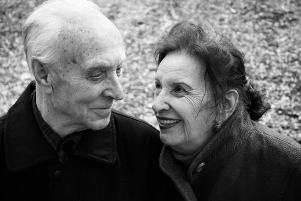 Seniors love story — Stock Photo, Image
