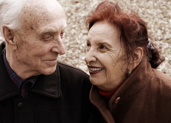 Seniorer kärlekshistoria — Stockfoto