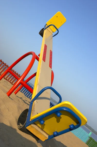 Schaukel am Strand — Stockfoto