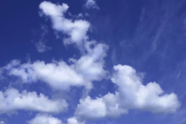 Ég és felhők — Stock Fotó