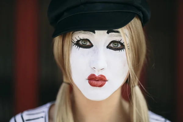 Kobieta mime — Zdjęcie stockowe