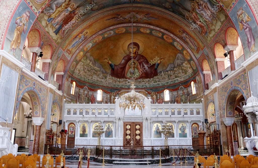 Interior of Saint Andrew Basilica of Patras — Stock Photo © doctortanya