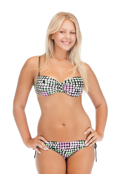 Mooie vrouw in bikini — Stockfoto