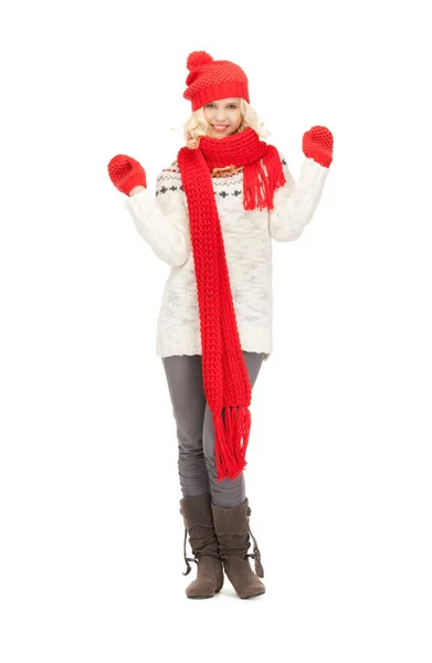 Beautiful woman in hat, muffler and mittens — Stockfoto