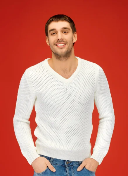 Pohledný muž v teplý svetr — Stock fotografie