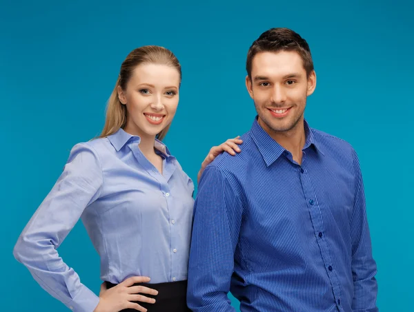 Uomo e donna in abiti formali — Foto Stock