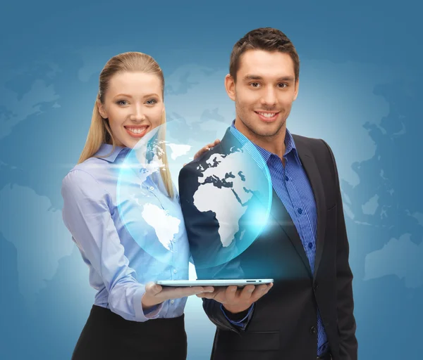 Man and woman with tablet pc and virtual globe — Stock Photo, Image