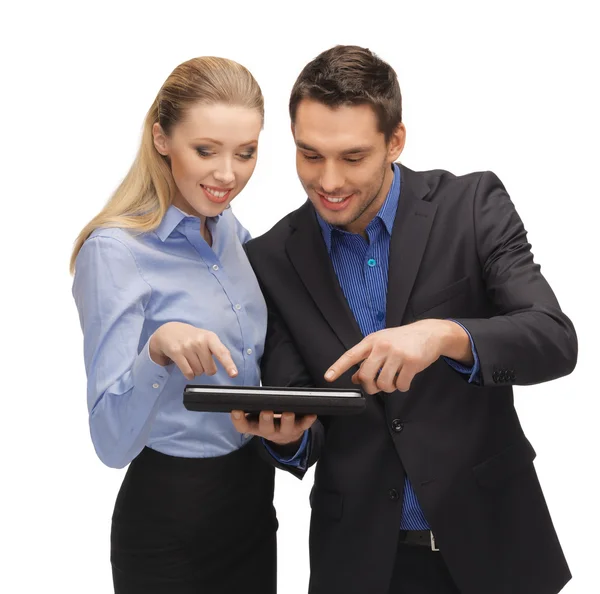 Homem e mulher com tablet pc — Fotografia de Stock