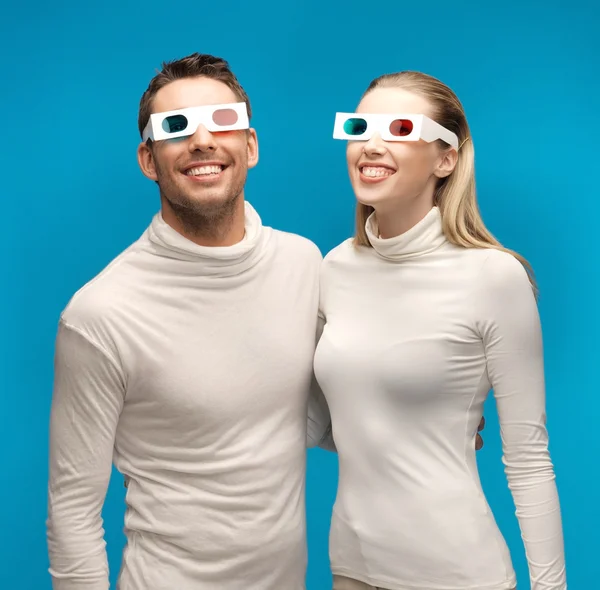 Man and woman with 3d glasses — Stock Photo, Image