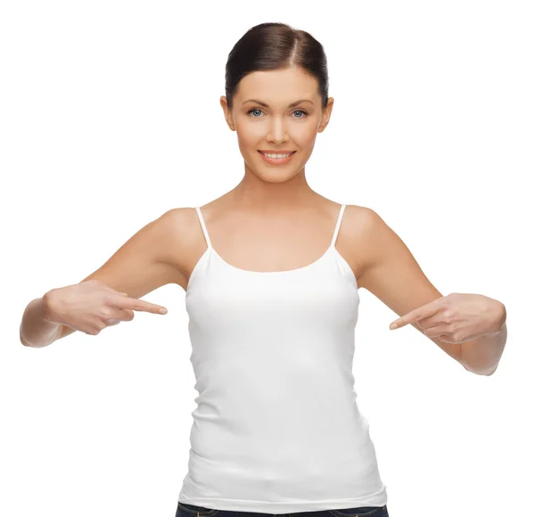 Mulher em branco t-shirt branca — Fotografia de Stock