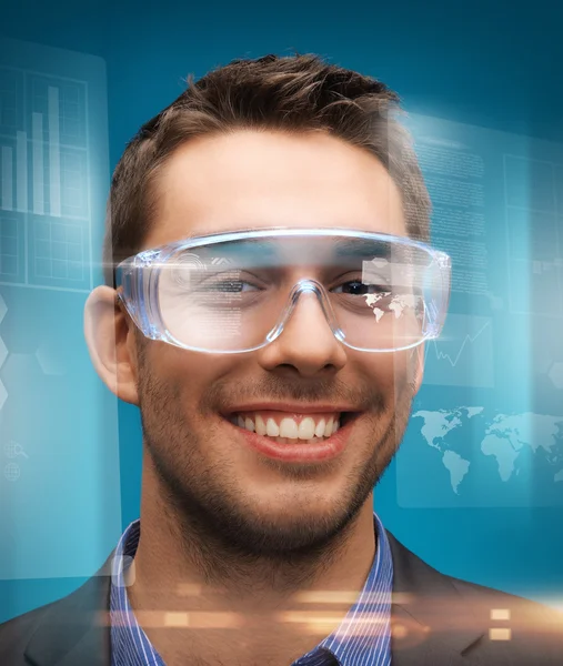 Businessman with digital glasses — Stock Photo, Image