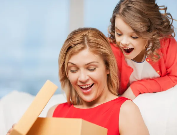 Madre e hija — Foto de Stock