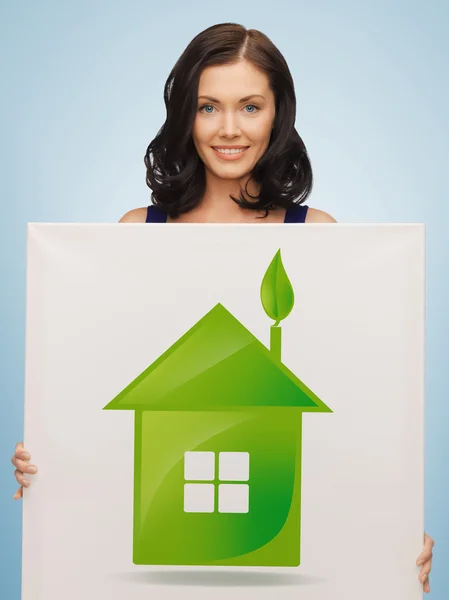 Donna con illustrazione di eco-casa verde — Foto Stock