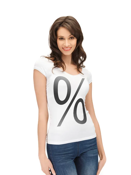 Женщина в рубашке со знаком процента — стоковое фото