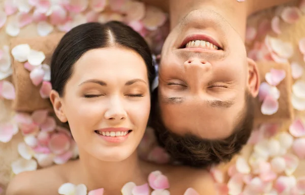 Casal no spa — Fotografia de Stock